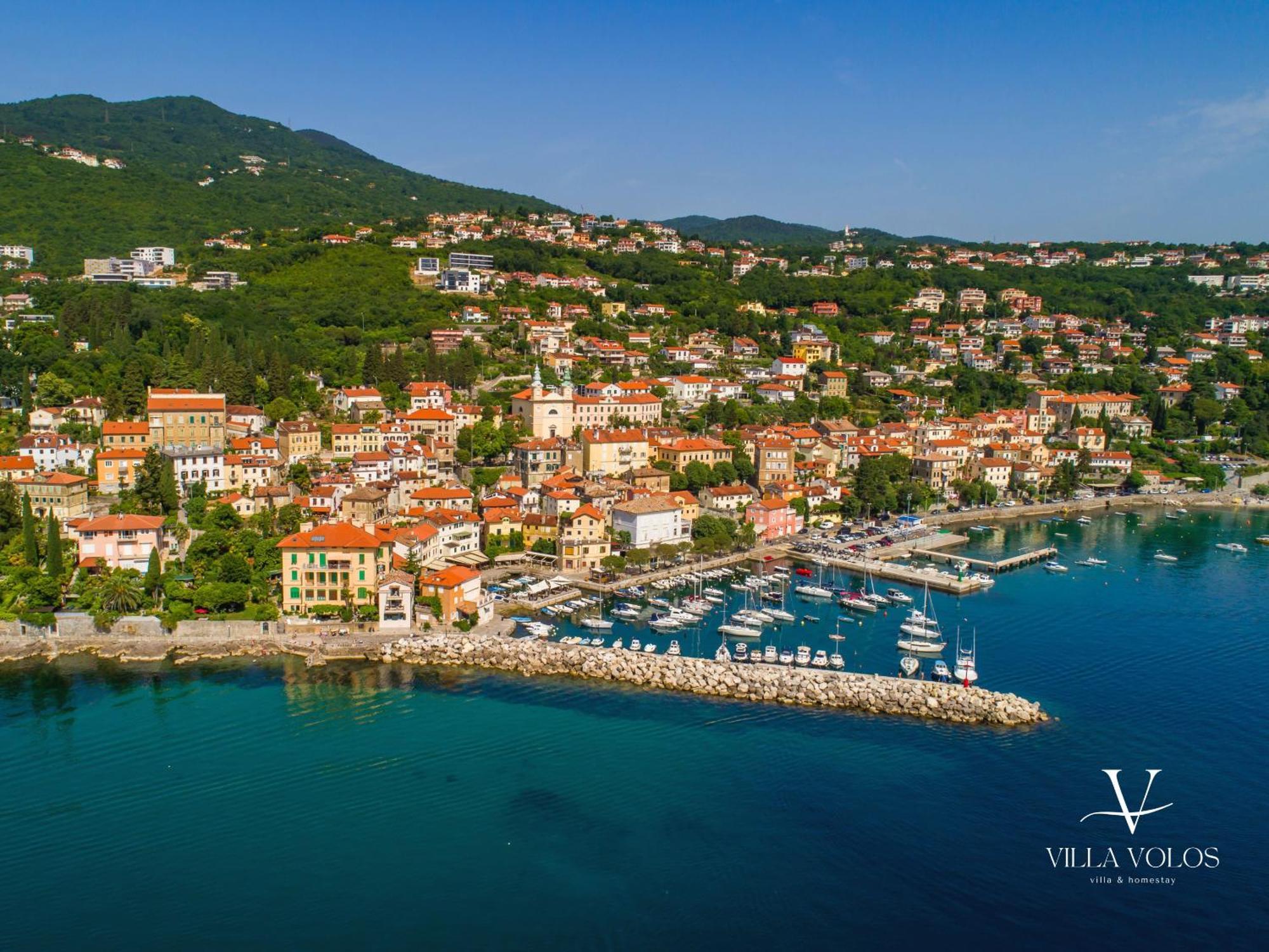 Villa Volos Apartment Karmen With Roof Terrace, Sea View, Free Private Parking Opatija Exterior foto